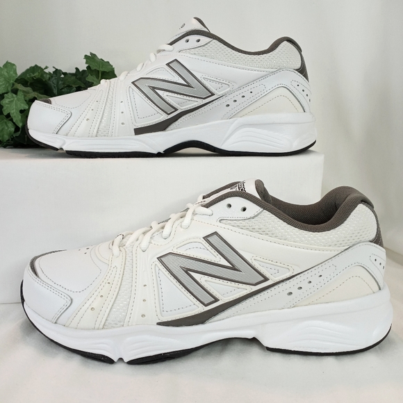 new balance 519 cross trainers